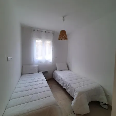 Marina Di Bravone - 6 Personnes Appartement Linguizzetta